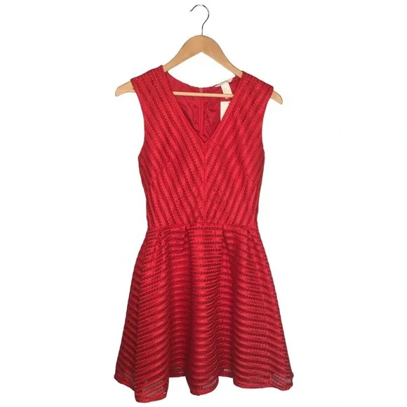 red pleated dress h&m H&M A Line Red Chiffon Pleated Dress Size XL Long Sleeve Lined Minimalist  Midi